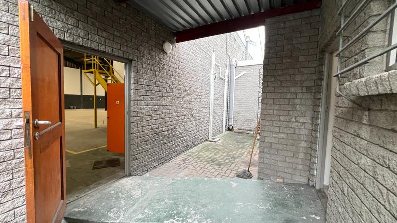 To Let commercial Property for Rent in Montague Gardens Western Cape